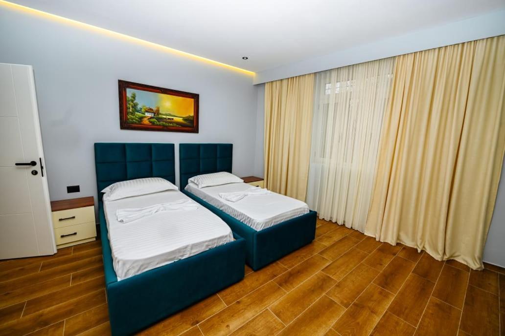 Mon Ami Boutique Hotel Shkodër Eksteriør billede