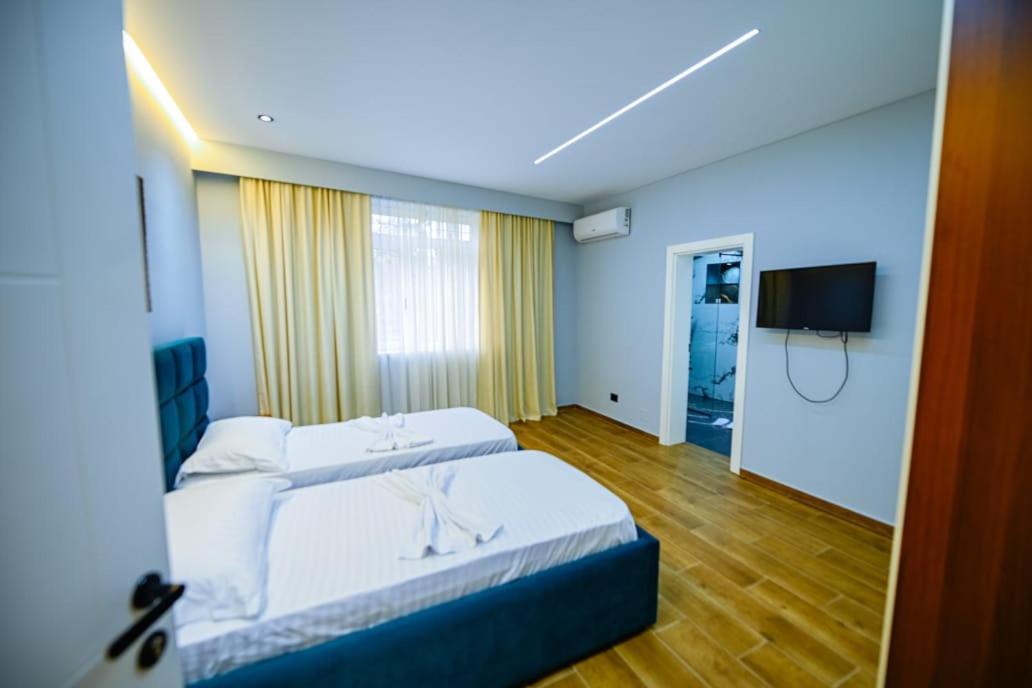 Mon Ami Boutique Hotel Shkodër Eksteriør billede