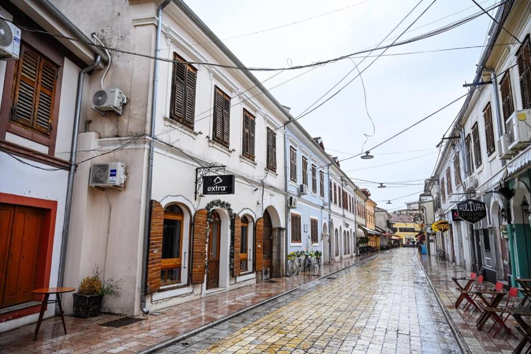 Mon Ami Boutique Hotel Shkodër Eksteriør billede